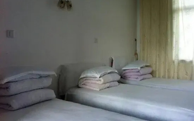 Yishan Bangshui Quanyuguan Farmhouse