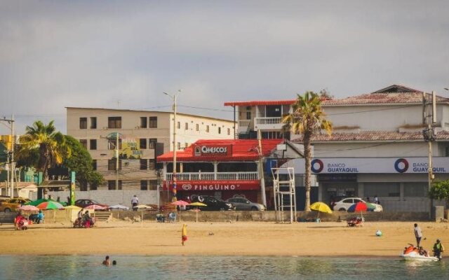 Chescos Hostel & Hotel
