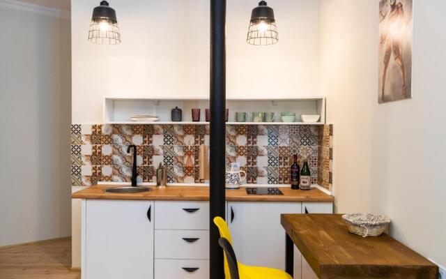 Giorgi's apartment