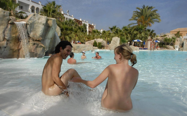 Playavera Hotel - Naturist Friendly