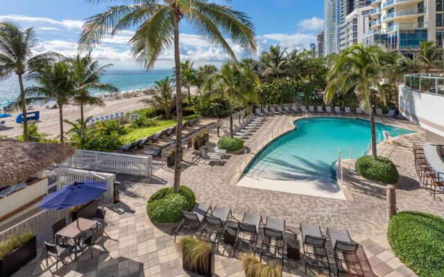 DoubleTree Resort & Spa by Hilton Ocean Point-N. Miami Beach