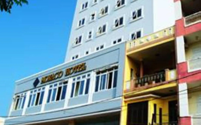 Monaco Hotel