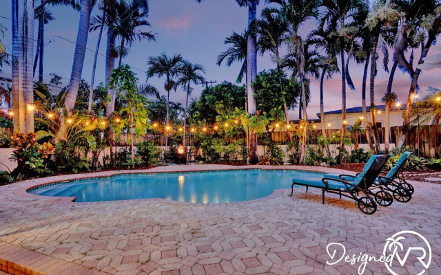 7 BR Villa with Heated Pool & Gameroom