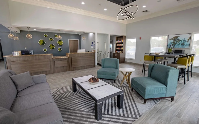 America's Best Inn & Suites Lafayette