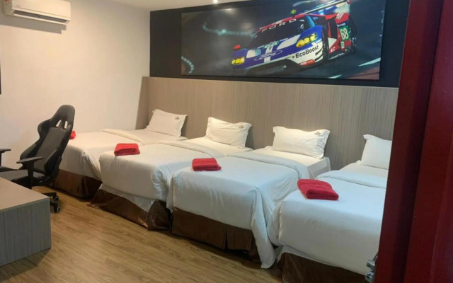 Hype Motorsports Hotel, Kuala Lumpur International Airport