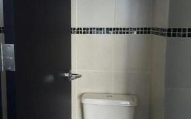 Aparthotel Full House