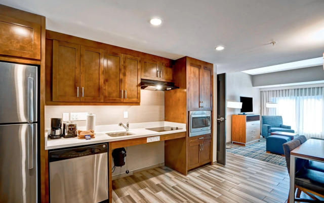 Homewood Suites by Hilton Boston Brookline-Longwood Medical