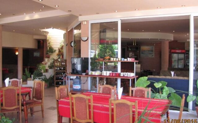 Hotel Paris