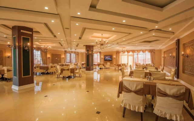 Soyol Hotel