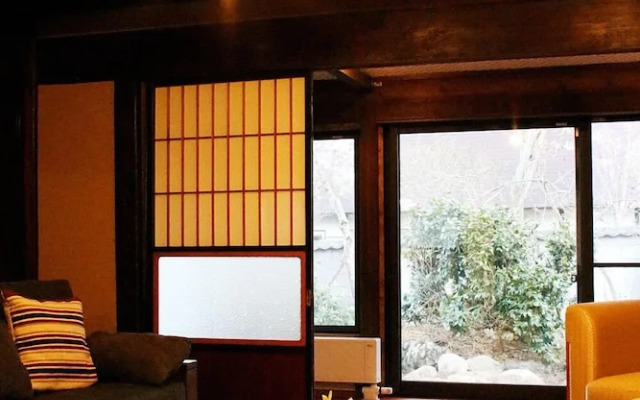 Hakuba Youluri