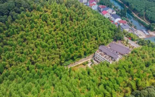 Walden Country Hotel
