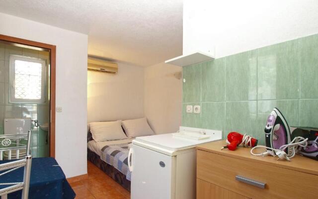 Apartment Lavender 700