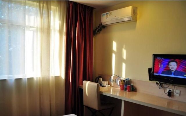 Fast Hotel Chain (Ma'anshan Railway Station)