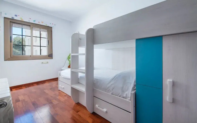 Semi-Detached House 2 (R86)