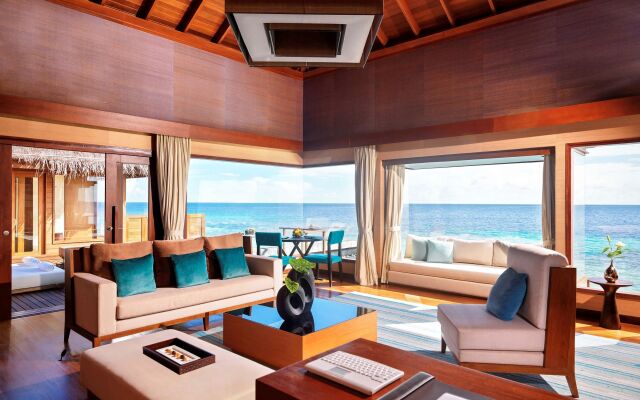 Raffles Maldives Meradhoo Resort