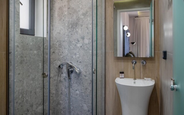 Luxurious Villa Mare - With 150m Pool