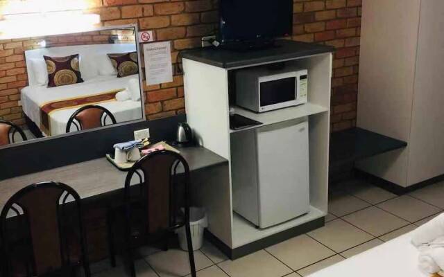 Emerald Highlands Motel