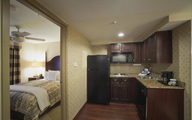 Homewood Suites by Hilton Albuquerque Airport