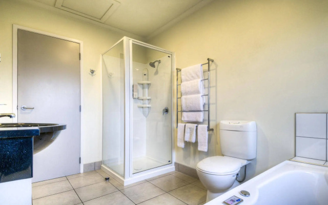 Claremonte Motor Lodge