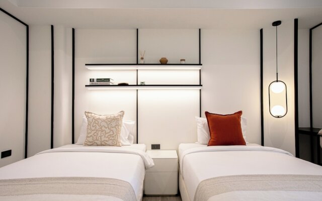 Pillow B Hotel