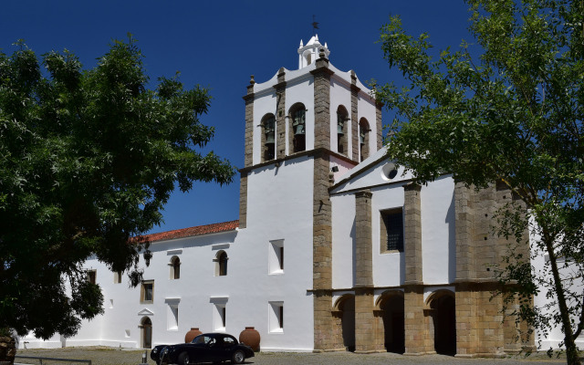 Pousada Convento de Arraiolos - Historic Hotel