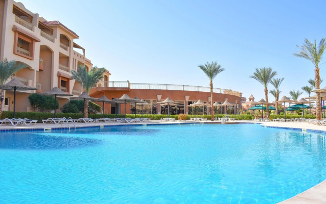 Parrotel Lagoon Waterpark Resort