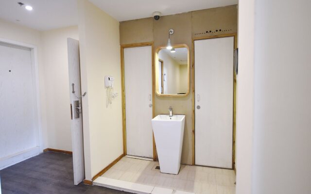 Shanghai Nanjing Road Youth Hostel