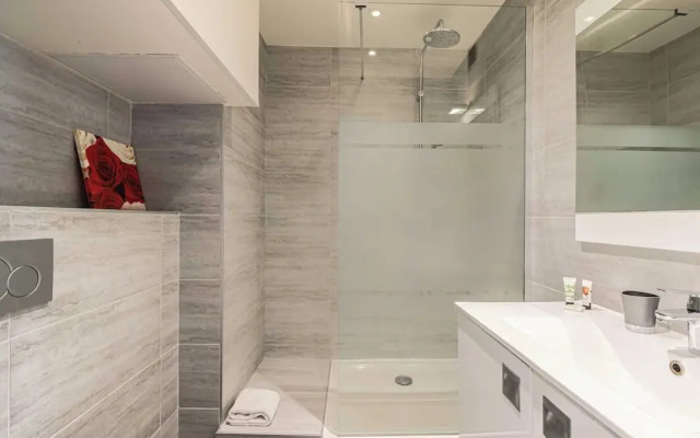 Nice Apartment With Balcony - Center Cannes 1br/4p