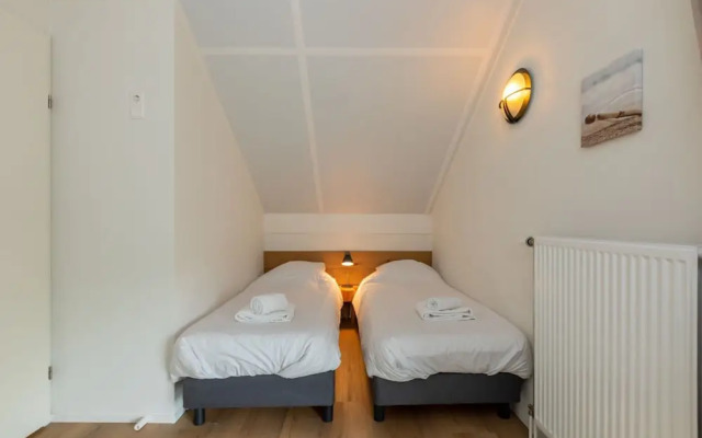 Holiday Home Near Beach Burgh-haamstede