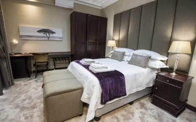 Border Hotel