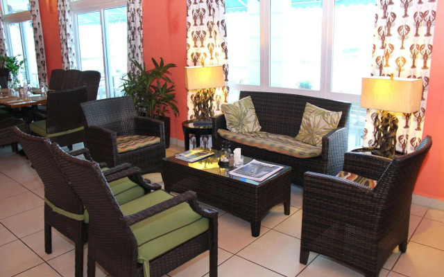 Marina Hotel at Shelter Bay