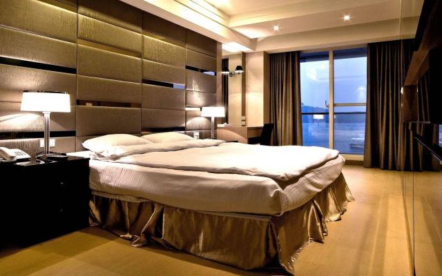 Spa Home Sun Moon Lake Luxury Lakeside Hotel