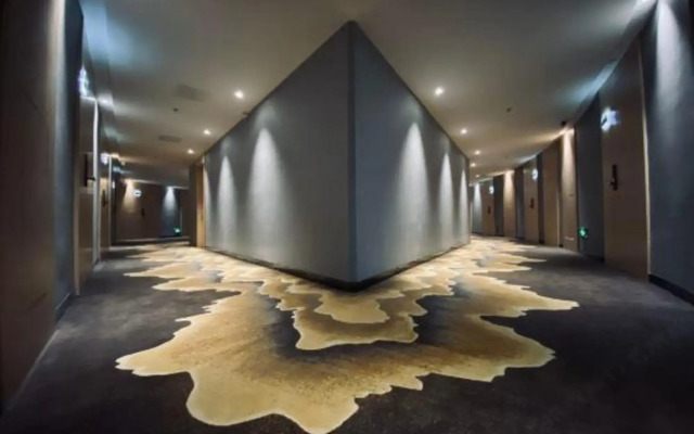 Junji L Desing Hotel