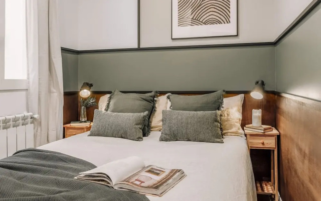 Zappa - 2 Bedrooms in Chamber