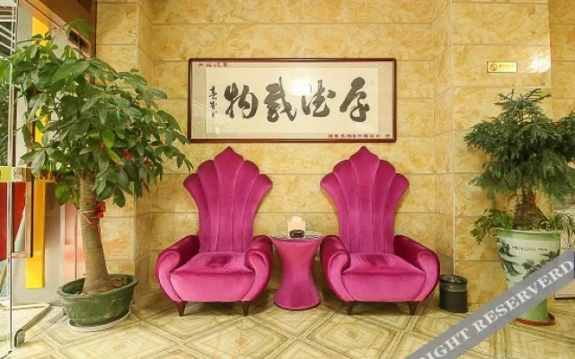 Runxianglong Boutique Hotel (Xiamen Luling Road Jiangtou Metro Station)