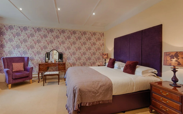 The Edgemoor Hotel