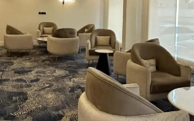 XYZ Hotel Al Tawon