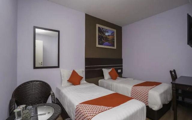 OYO 1043 Get Inn Hotel Sendayan