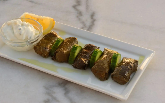 Vallas Apartments & Villas