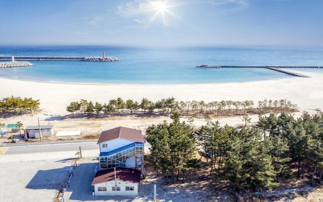 Goseong Omaju Pension