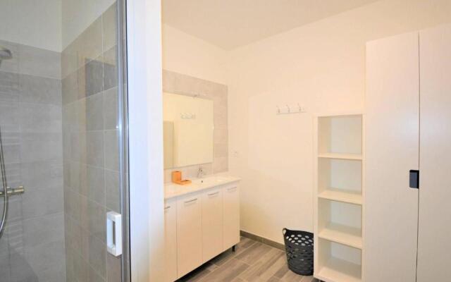 Maison Salavas, 4 pièces, 8 personnes - FR-1-382-146