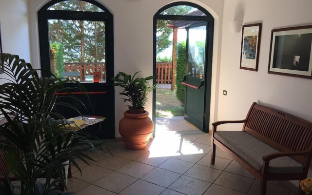 Relais Acqua Di Costanza