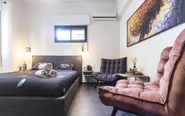 NEW! 2 BD Premium Beach house W/large balcony