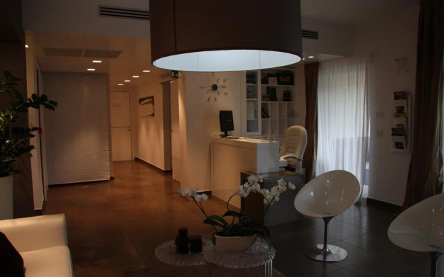 Light Guest House