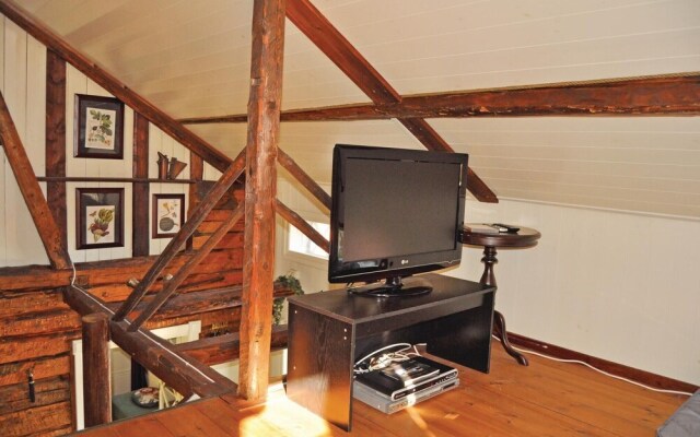 Nice Home in Mellerud With 2 Bedrooms