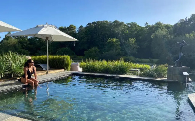 Lily Pond Country Lodge