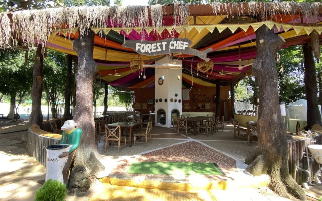 Tigerwoods Kanha Resorts & Spa