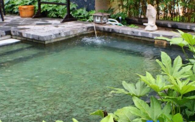 Wan Xiang Hot Spring Malong Courtyard