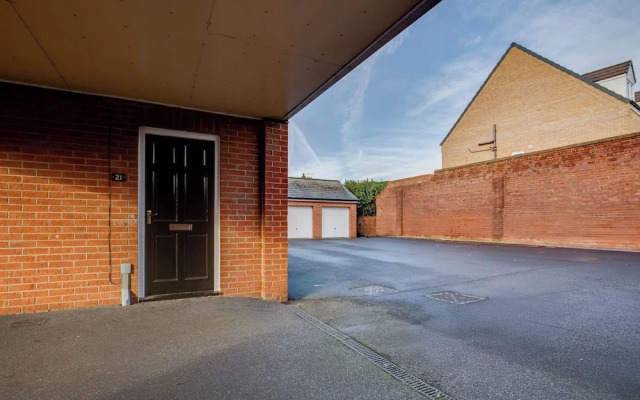 Quaint 1 Bedroom 1st Floor Flat
