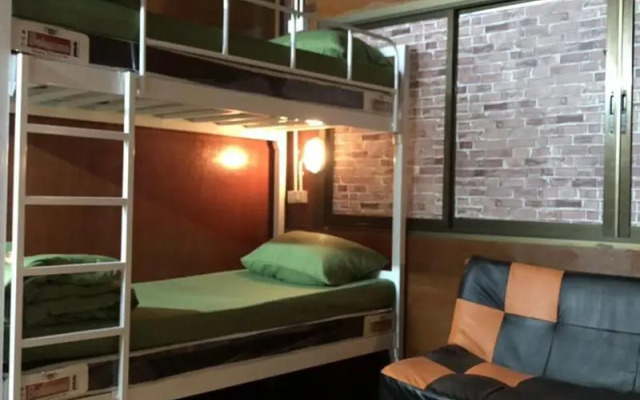 Sunshine Home - Hostel - Adults Only